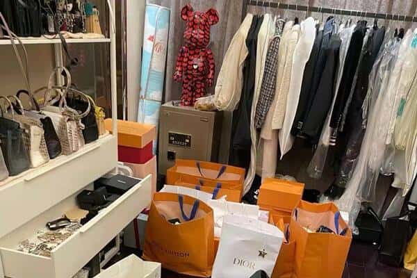 合川区回收一线品牌衣服